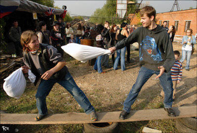 Duel` na podushkah