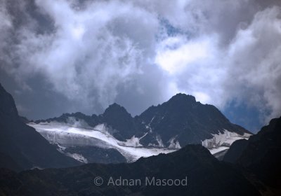 Peaks near Batta Kundi.jpg