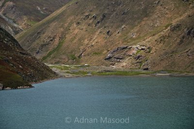 Lulusar Lake.jpg