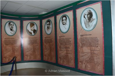 Female leaders of Pakistan movement.jpg