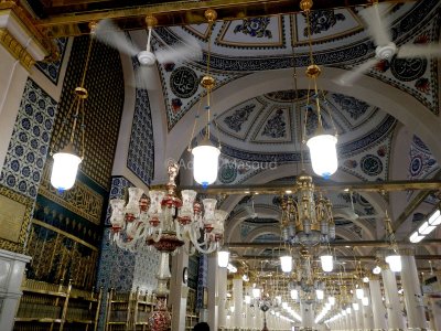 Masjid_Nabvi.jpg