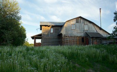 Sosnovy Bor Village (ons verblijf/our residence)