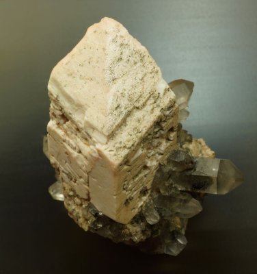 Orthoclase Baveno twin from the type locality of Baveno, Piemonte, Italy, 55 mm.