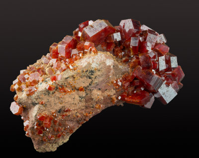 Juicy 9 cm Moroccan vanadinite with crystals to 17 mm.