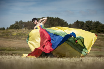 7. An Alternative Use For A Parachute 2.jpg