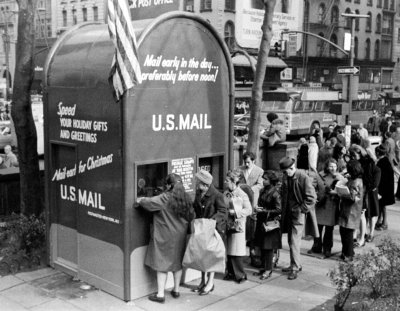 Holiday Postoffice