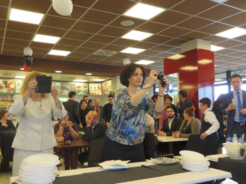 Theyre photographing it