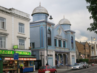 Aziziye Camii Londra / Aziziye Mosque London
