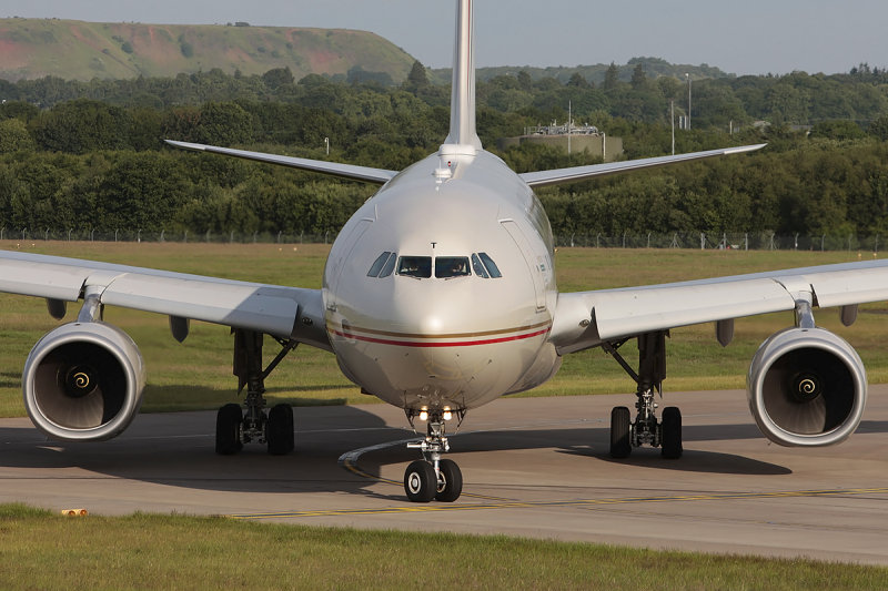 A330_A6EYT_EDILarge1.jpg