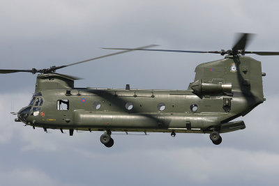 ChinookHC2_ZH775_PIKSmall.jpg