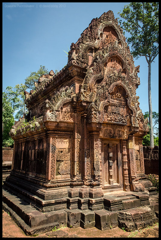 Banteay Srei - Library