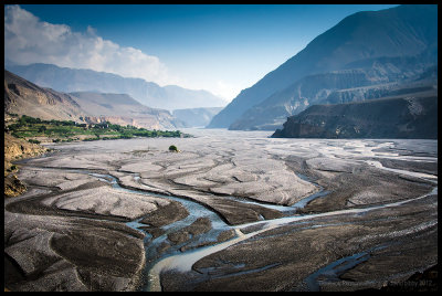 Crossing the Kali Gandaki Nadi