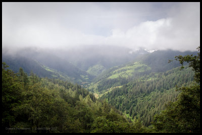 Rodikot Khola valley