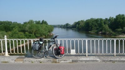 Premire tape : la traverse de La Loire !