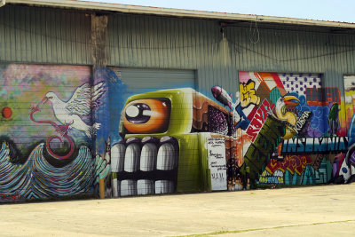 Houston Grafitti 1455fixweb.jpg