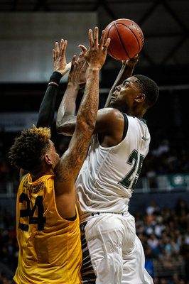 160130_LBSU-069_T4U8743-ps.jpg