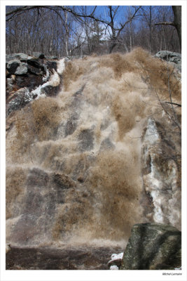 Chute-23w.jpg