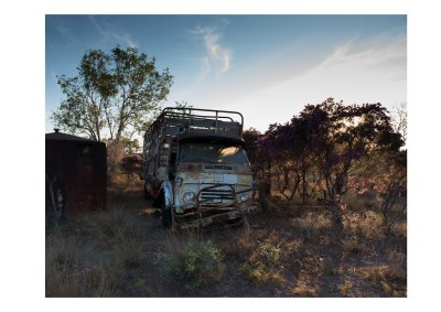 Abandoned vehicle, Bamurru Plains