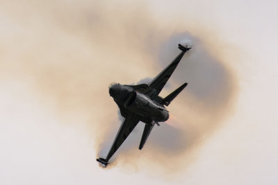 F-16