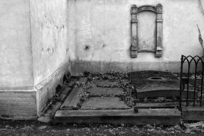 11094116bw.jpg