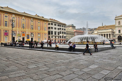 Piazza De Ferrari-Genova