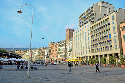 Piazza Caricamento(Genova)