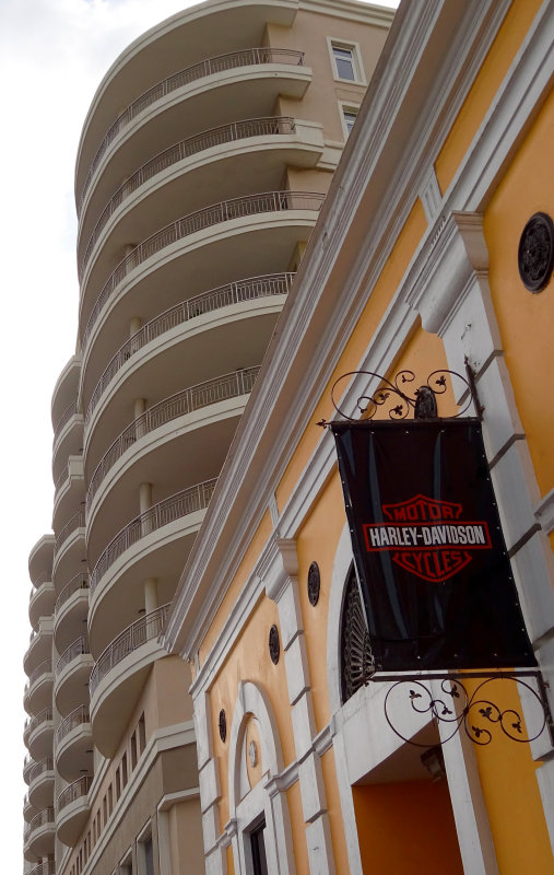 PR Apartments