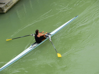 Rowing 2734.jpg