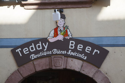 Teddy Beer 2152.jpg