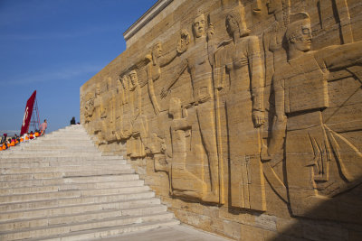 Wall Figures 4400.jpg