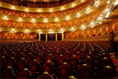 Where The Elite Can Be Seen...Teatro Coln