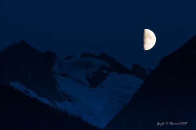 Moon Over the Mountains