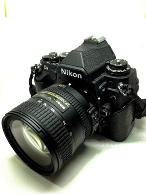 Nikon Df + AF-S Nikkor 24-85mm f/3.5-4.5G ED VR