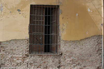 Granada window