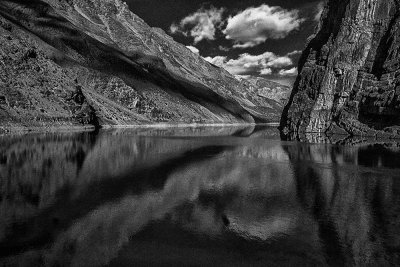 A Hidden Lake and valley in Ladakh