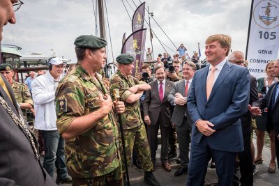011_bezoek-koning.jpg