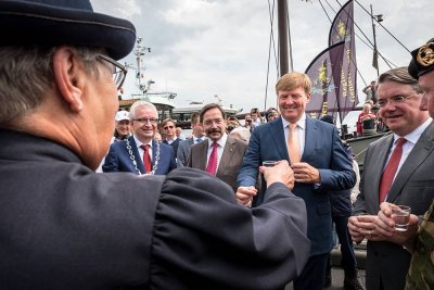 016_bezoek-koning.jpg