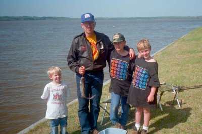 1992 - Catching catfish on a campout at Martin Dies State Park