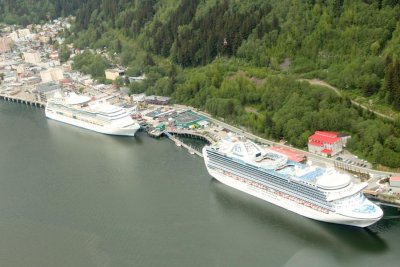 Cruise boats docked in Juneau