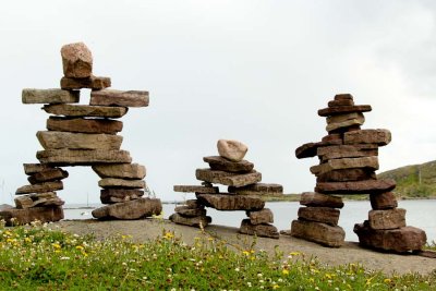Modern rock stacking 