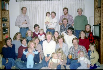 1981 - A gathering of GInny's cousins in Oregon