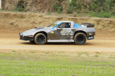 24.4.16 Limited Saloons - race 3