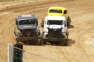 19.11.16 Historic stockcars - round 1