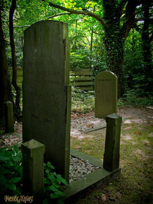 15 - Around the Corner - Parnassia Cemetery