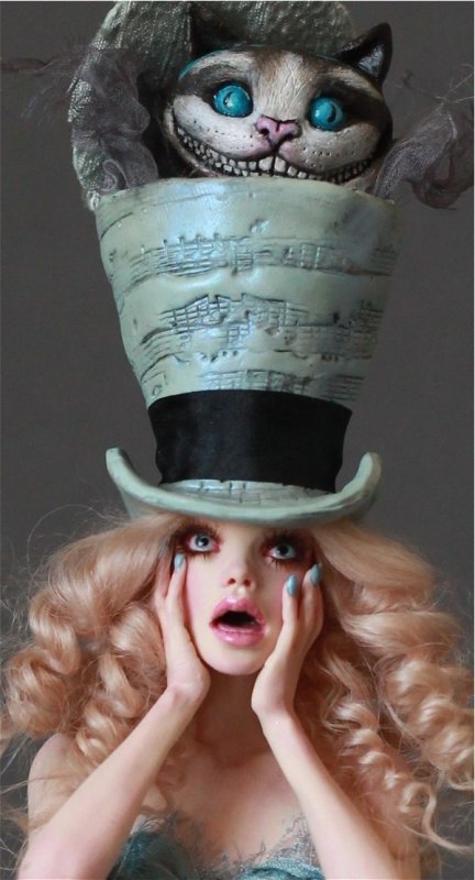 Alice and Cheshire Cat