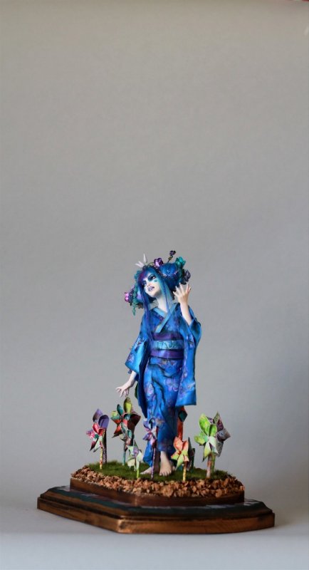 Pinwheel Garden Geisha