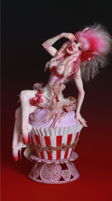 Cherry Strumpet Cupcake