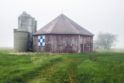 Octagonal barn, Kewaunee County, WI