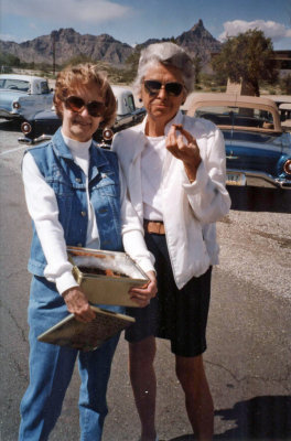 Fudge Vendor and helper.jpg