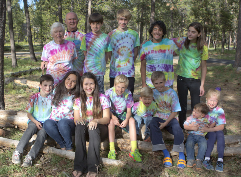 21 G&G and GKids.JPG